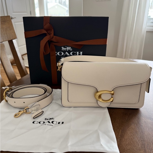 Coach Handbags - COACH TABBY 26 BRAND NEW